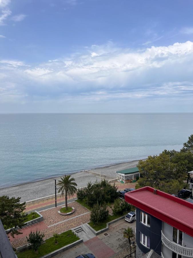 Апартамент От Ольги Kobuleti Exterior foto
